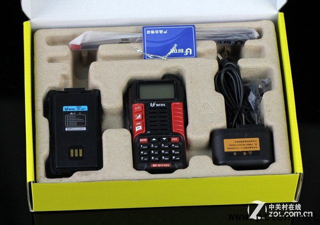 四頻+防水 北峰5118UV雙顯對(duì)講機(jī)試用