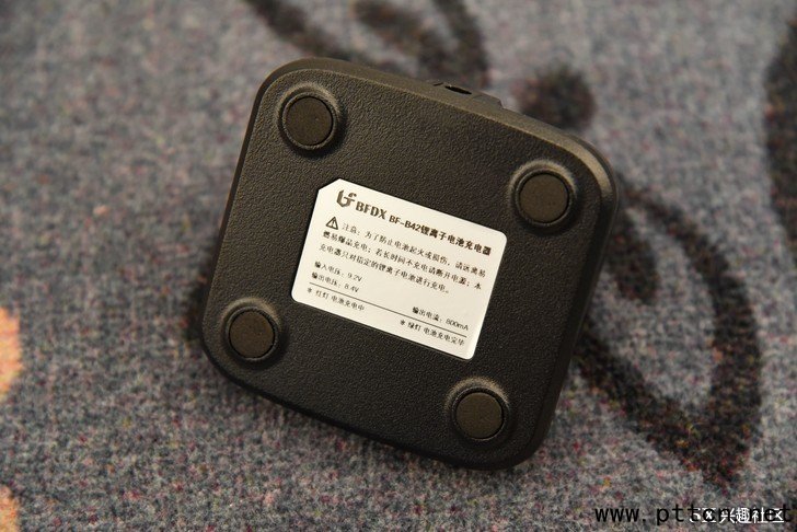 北峰DMR BF-TD511數(shù)字對(duì)講機(jī)